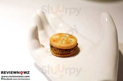 Karmakamet Conveyance