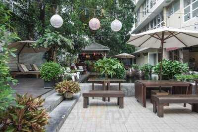 Feung Nakorn Kitchen