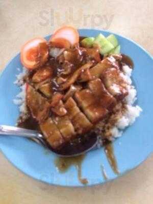 ร้านอาหาร สีมรกต