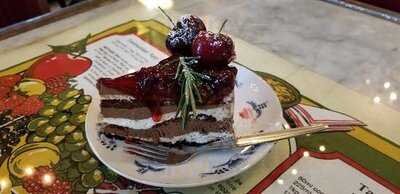 ภูริตัน