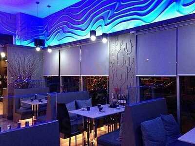 Reef Sushi Bar & Grill