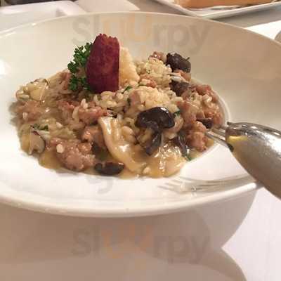 Treecreeper Bakery & Dining