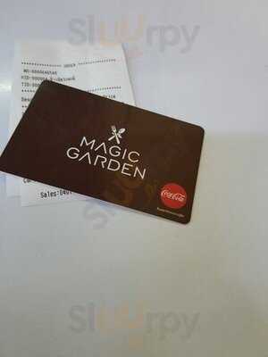 ศูนย์อาหารเมจิกกาเด้น