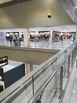 ศูนย์อาหารเมจิกกาเด้น