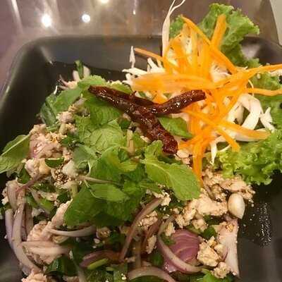 มีดี ไทย ครุยซีน