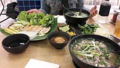 เฝอ เวียต