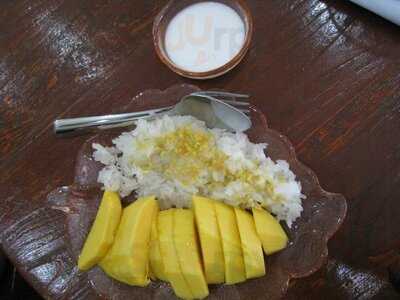 Boonsap Thai Dessert Shop