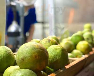 ราดหน้าพาราเมาท์ ยศเส