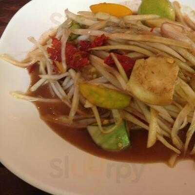 เฮือนลำพูน