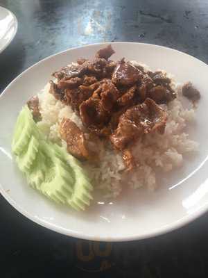 ร้านอาหาร ขนาบน้ำ