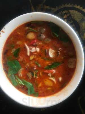 ร้านอาหาร ขนาบน้ำ