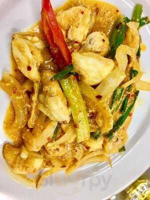 ร้านใหม่เอี่ยม