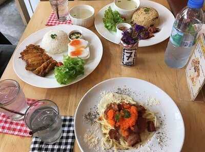 Sevendays Cafe And Bakehouse