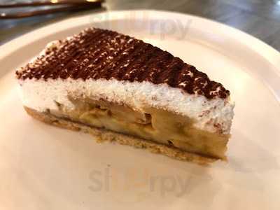 Sevendays Cafe And Bakehouse