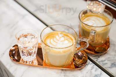 Sevendays Cafe And Bakehouse