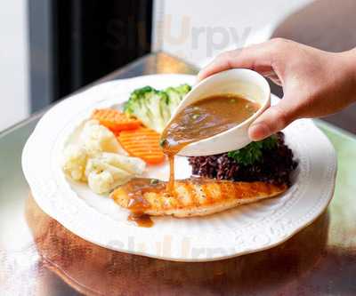 Sevendays Cafe And Bakehouse