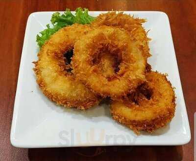 Aoringo Curry & Cafe Ekamai