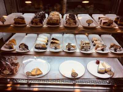 Cheesecake House & Restaurant - Major Cineplex