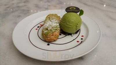 Chikalicious Dessert