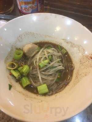 ก๋วยเตี๋ยวเรือพระนคร