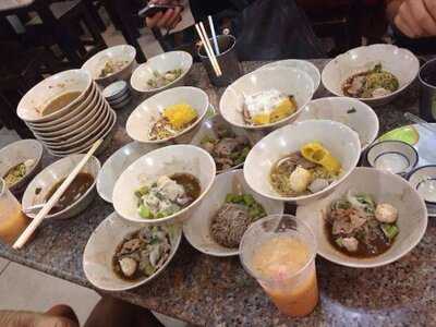 ก๋วยเตี๋ยวเรือพระนคร