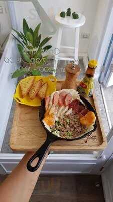 เชิญคาเฟ่