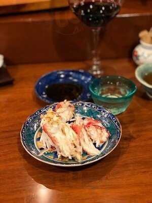 Matoi Cyaya Taniya Silom