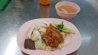 ร้านพิชัยไก่ตอน