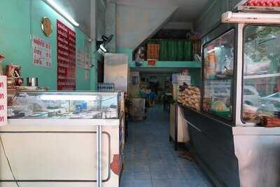 ร้านอาหาร หูฉลามไต๋ตง