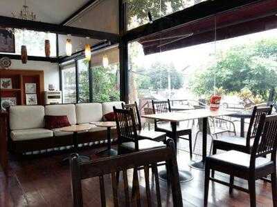 หอมกรุ่น