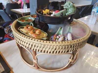 Ar Rai Wah Music & Restaurant