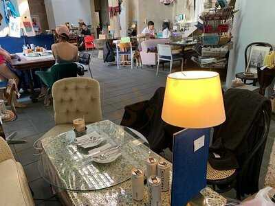 Wwa Cafe X Chooseless