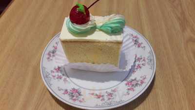 ประจักษ์เบเกอรี่