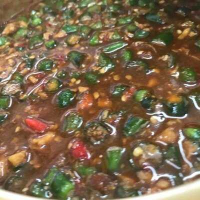 ข้าวมันไก่นายลิ่มซัง