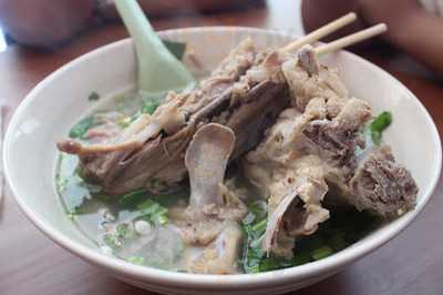 บ้านบุญรักษาก๋วยเตี๋ยวต้มยำโบราณ