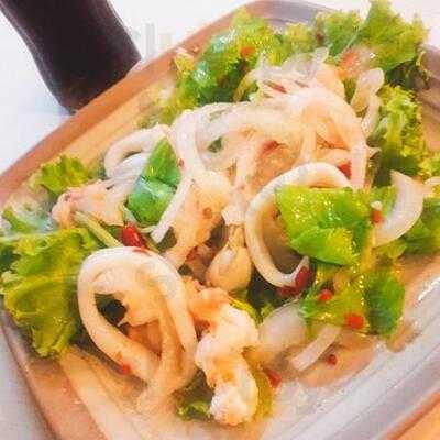 ไตรพรโภชนา