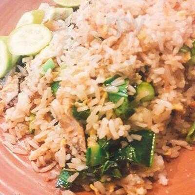 ไตรพรโภชนา