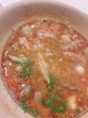 ไตรพรโภชนา