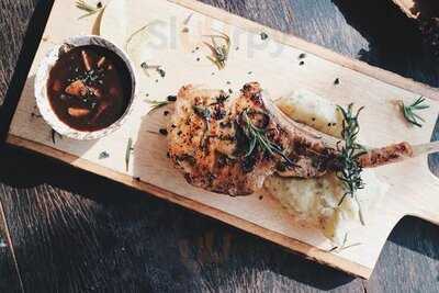 ครอสตินี่ รูฟท็อป ร้านอาหารอิตาเลี่ยน