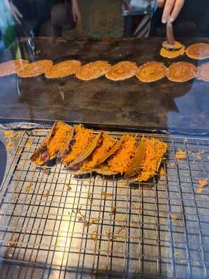 ขนมเบื้องไทยชาววัง