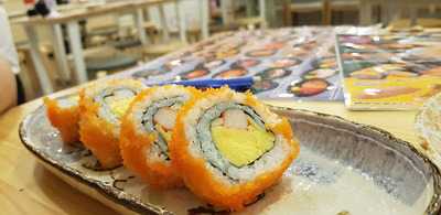 ฟูจิซังคาเฟ่ ซูชิ สาขาดุสิต