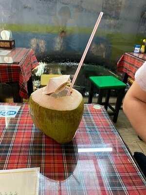 หลากเส้นหลายรส