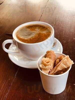 The Combine Cafe And Art Gallerry