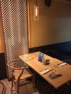 Taper Restaurant And Bar