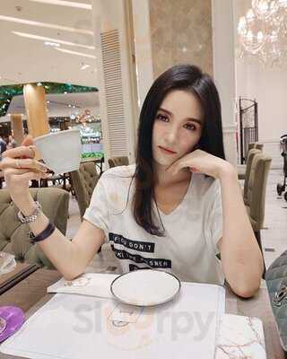 Harrods Cafe At Mercury Ville