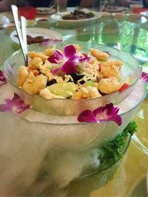 เจดการ์เด้นไชนีสซีฟู้ดเรสเตอรองท์