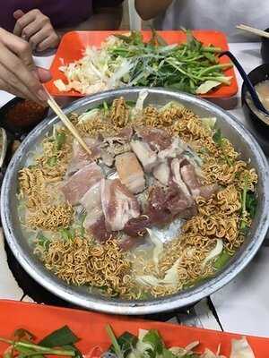 หมูกระทะเฮงเฮงเฮง ตรอกจันทน์