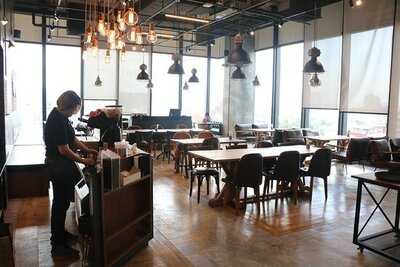 Orca Baker & Butcher