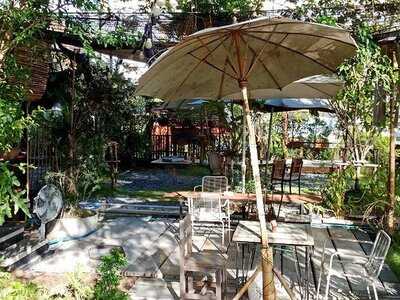 Hom Rian Choen Coffee And Cozy