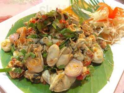 ร้านอาหาร อิ่มปลาเผา